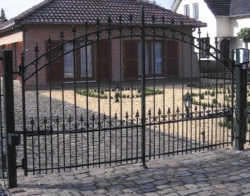 Gate Louwel price/meter from 409,00 euro